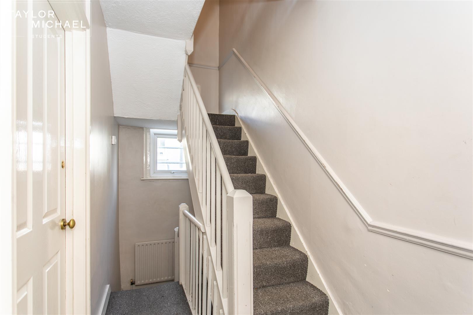 24 Park Crescent Road9.jpg